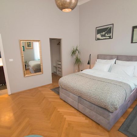 Stross Apartments Ζάγκρεμπ Εξωτερικό φωτογραφία